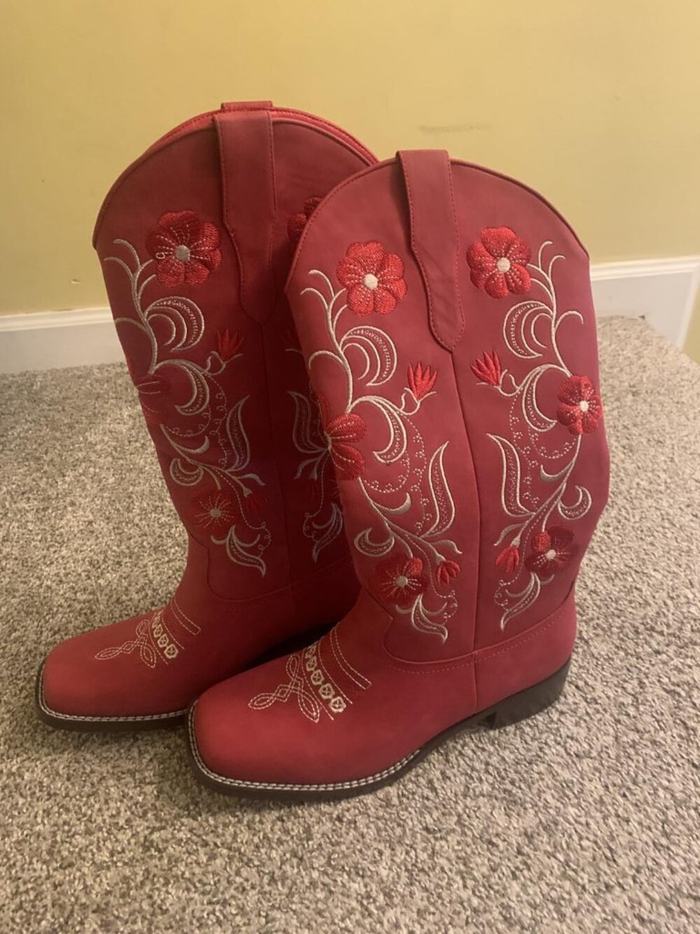 Women's Red Embroidered Western Cowboy Boots Floral Mid Calf Block Heel